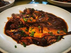 红烧太湖杂鱼-梨云山居农家乐