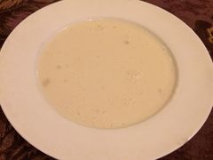 露西亚西餐厅(头道街店)-露西亚咖啡西餐厅(哈尔滨俄侨纪念馆店)