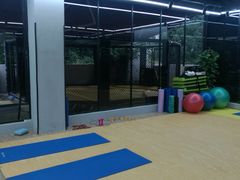 -Liking Fit24小时智能健身(金汇路韩国街店)