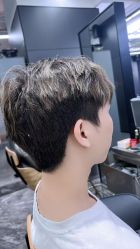 -藤野造型•烫染专业店