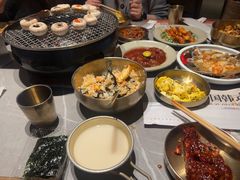 -草家酱蟹炭火烤肉店(珲春南路一店)