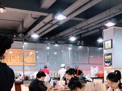 大堂-邢老三肉丸糊辣汤(西安总店)
