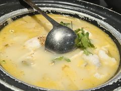 -九锅一堂酸菜鱼(万达广场店)