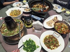 -香山湖家家宴(中山陵店)