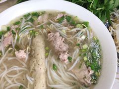 生牛肉pho-Pho Hoa Pasteur