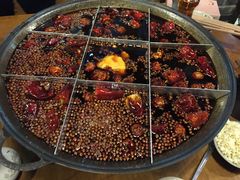 -白乐天毛肚火锅馆(南滨路店)