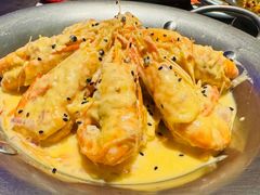 -鲁采LU STYLE(新天地店)