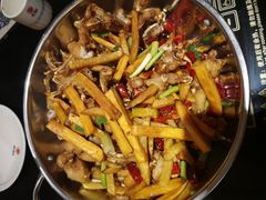 干锅牛蛙-馋嘴蛙火锅