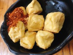 -猫爷的腔调·黔小馆(交大医学住宅区店)