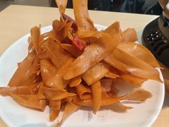 -吕氏疙瘩汤·新派鲁菜(芝罘万达店)