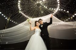 点击看大图 -苏菲亚婚纱摄影