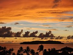 -Sunset Bar(丹绒亚路香格里拉店)