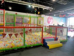 -塔塔王国·主题儿童游乐园(奥城商业广场店)