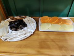 -楼外楼大刀肉传统火锅居(博学路店)