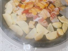 -苗家特色土烙锅·老字号