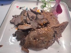 卤味拼盘-小白鹅火焰焖锅(万达印象店)