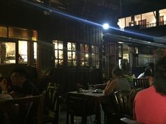 -Dash Teak House