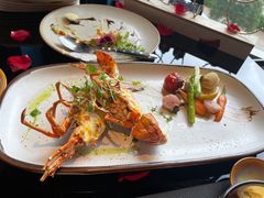 香焗龙虾配自制黑松露酱-上海苏宁宝丽嘉酒店·Cafe Bellagio西餐厅