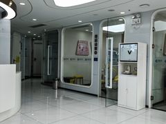 -卫雅仕口腔