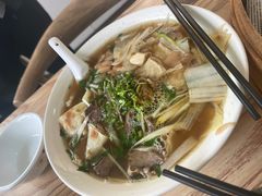 -清真·白家牛肉罩火烧老店(育才街店)