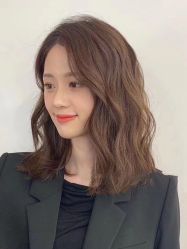 -AYO SALON