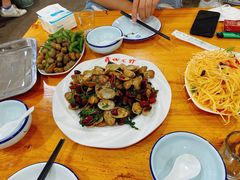 -鑫悦龙虾(前西街店)