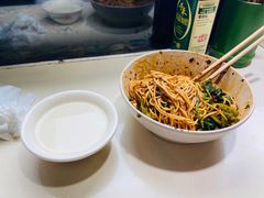 麻辣小面-辛一面
