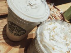 -星巴克(武汉奥山世纪城店)