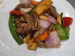 -巧可爱活鱼鲜牛肉私房菜(财富中心店)