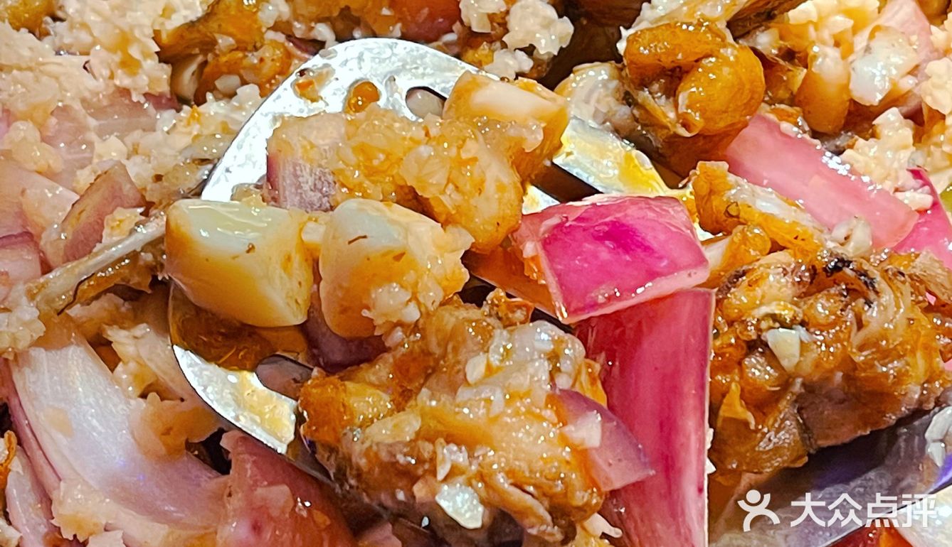 谁能抗拒一个全年免费吃蛙的机会呢