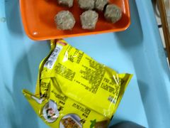 -广味炭炉鸡煲(宝业路分店)