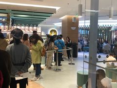 -奈雪的茶(亨特国际广场店)