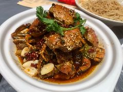 -肥肥虾庄·金牌油焖大虾(杨园滨江时代walk店)