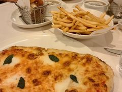 -WOLFGANG PUCK KITCHEN & BAR(迪士尼小镇店)