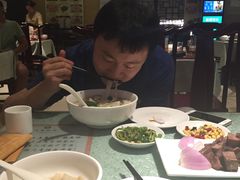 -萧记三鲜烩面(郑汴路店)