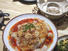 -叁煨蹄花·下饭盐帮菜(人民广场店)