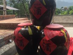 -百里峡七彩艺术小镇