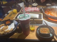 -湊湊火锅·茶憩(新中关购物中心店)