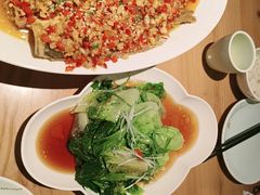 -自己人·宜昌菜(水悦城店)