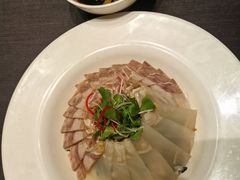 -艳阳天民俗村(公园路店)