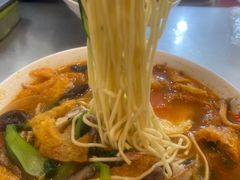 全家福-易记皮肚面(明瓦廊店)