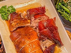 -港丽餐厅(高德置地店)