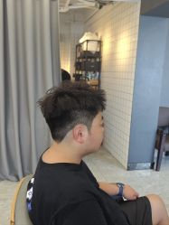 -藤野造型烫发染发