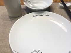 餐具摆设-彩蝶谷美食廊·粤式经典南番顺·铁板烧烤泰风味(广州长隆酒店)