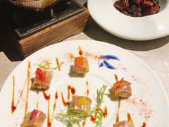 -穹六人间 people 6(岳阳路店)