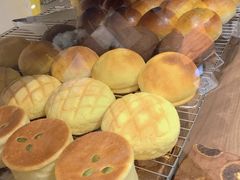 -沁屋面包店(人民东路店)