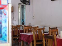 -香猪美食(中心店)