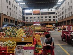 -三亚新鸿港水果一级批发市场