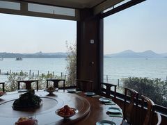 -湖畔居茶楼(湖滨店)