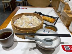 蟹粉小笼-馋三尺蟹粉小笼(人民广场店)
